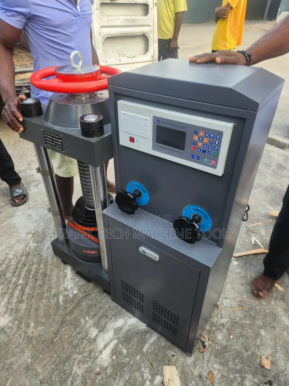 Digital Compression Testing Machine 2000kn