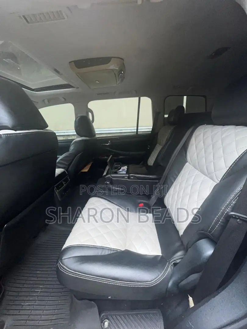 Lexus LX 2023 Black