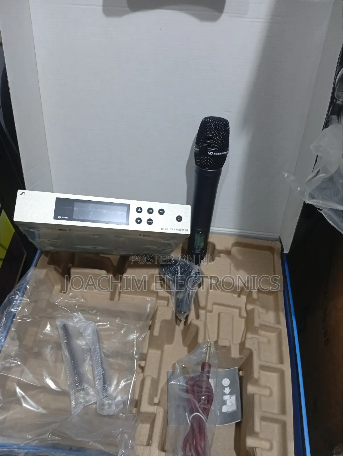 Original Sennheiser Wireless Microphone G4