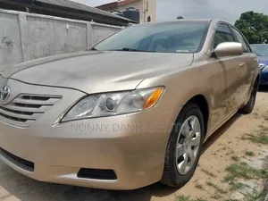 Toyota Camry CE 4dr Sedan (2.4L 4cyl 5M) 2007 Gold
