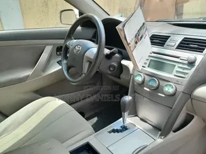 Toyota Camry CE 4dr Sedan (2.4L 4cyl 5M) 2007 Gold