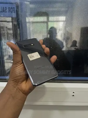 Samsung Galaxy S10e 128 GB Black