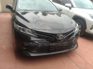 Toyota Camry XSE (2.5L 4cyl 8A) 2019 Black