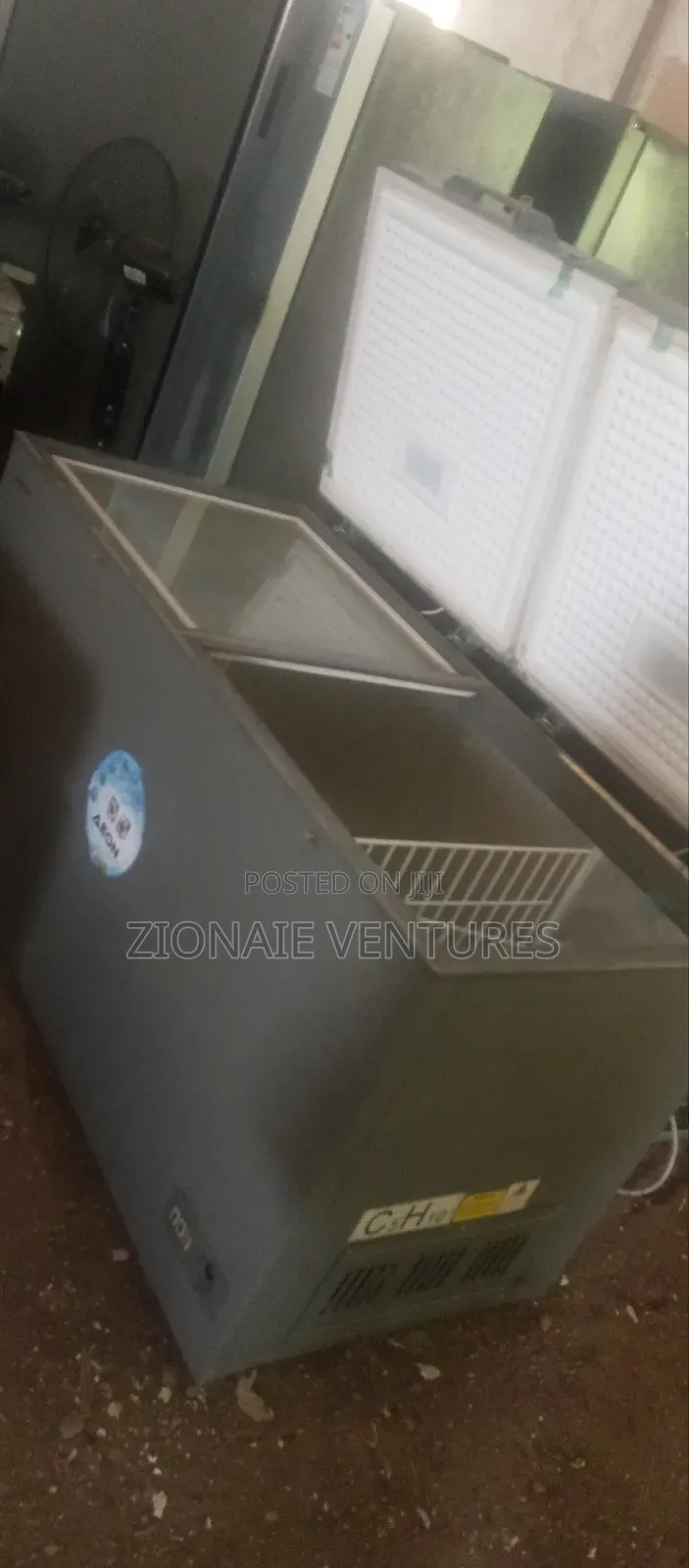 Acf450 Aeon Double Door Freezer