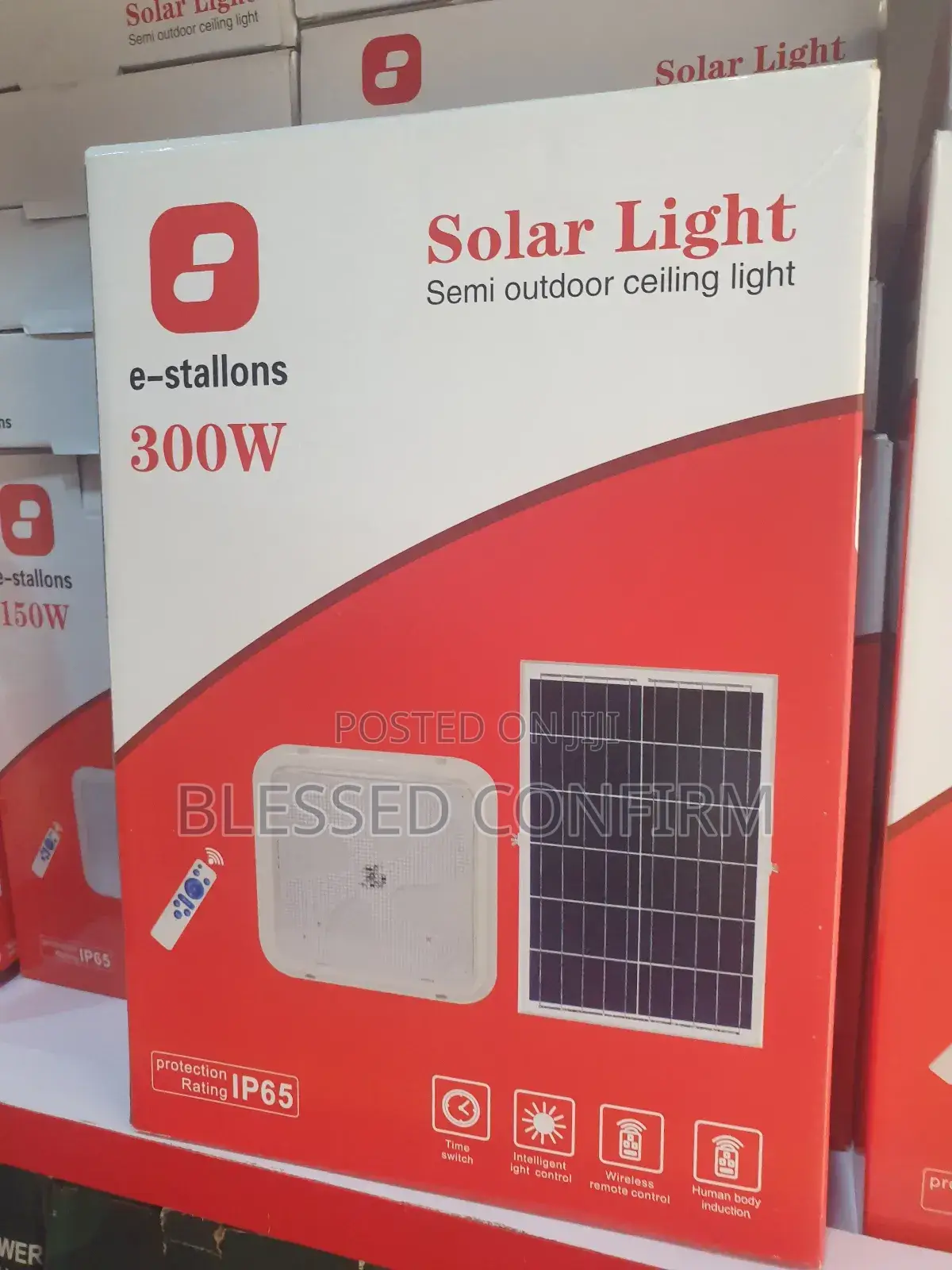 Brand New 300w Solar Ceiling Light With Remote Control and Panel