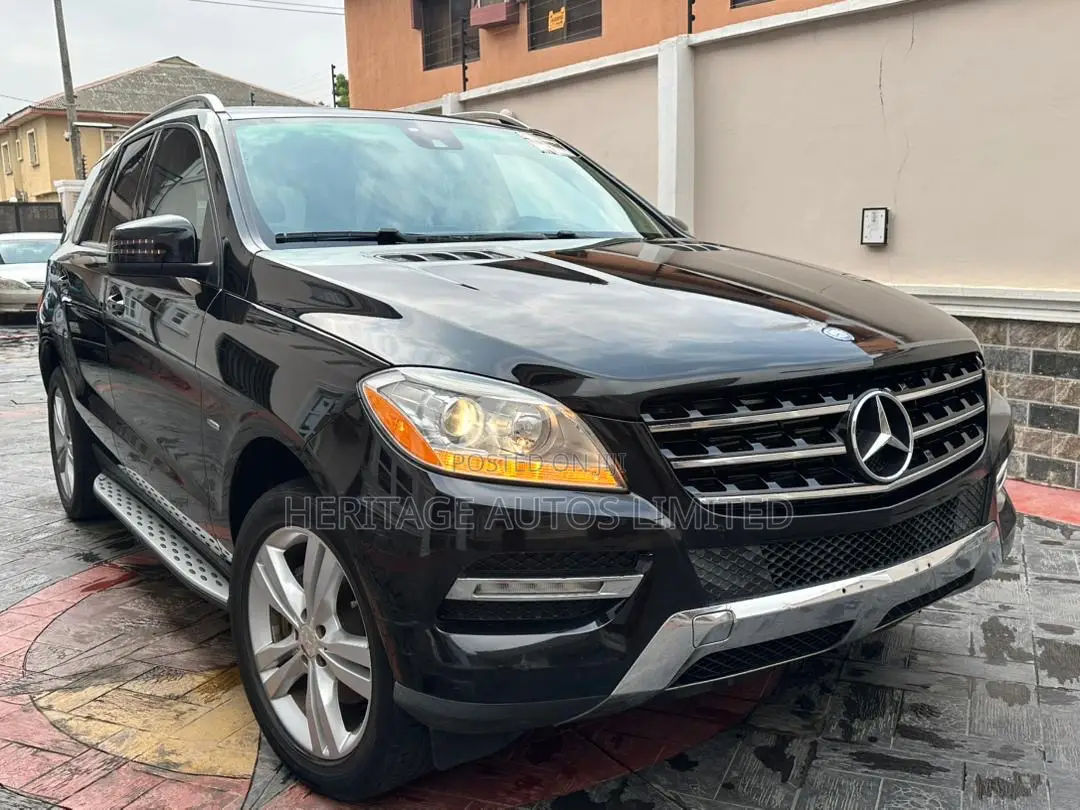 Mercedes-Benz M Class 2012 Black