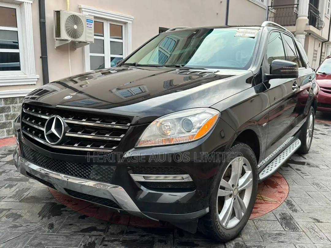 Mercedes-Benz M Class 2012 Black