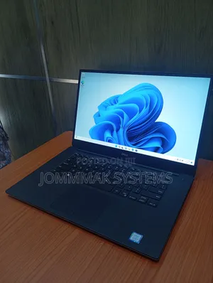 Laptop Dell Precision 15 5540 32GB Intel Core I7 SSD 512GB