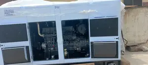 Perkins 630kva Ultraquiet Soudproof Generator