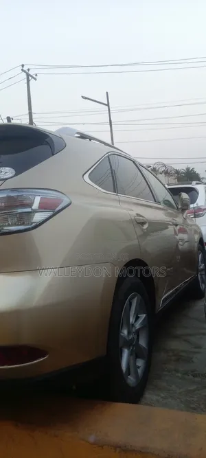 Lexus RX 350 2010 Gold