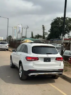 Mercedes-Benz GLC-Class 2016 White