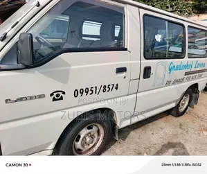 Mitsubishi L300 2007