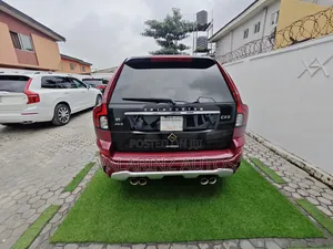 Car 2017 Burgundy