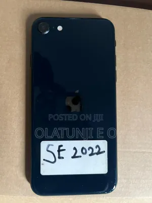 Apple iPhone SE (2022) 64 GB Black