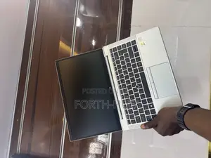 Laptop HP EliteBook 840 G7 16GB Intel Core I5 SSD 512GB