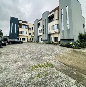 4bdrm Duplex in Gbagada Phase 1 for sale