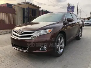 Toyota Venza XLE AWD V6 2013 Brown