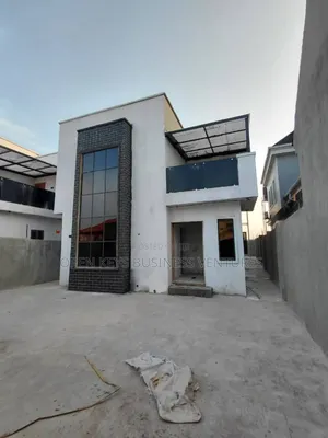 Furnished 4bdrm Duplex in Emmanuel Estate, for sale