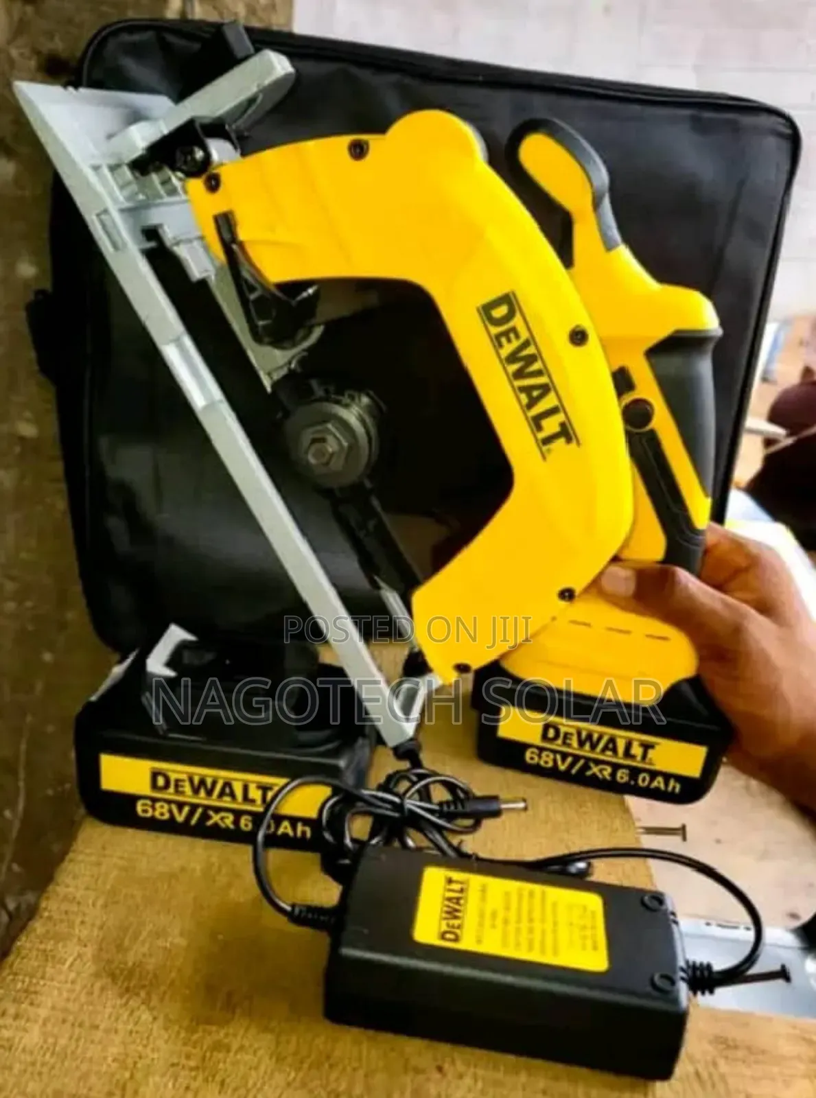 Cordless Circular Saw