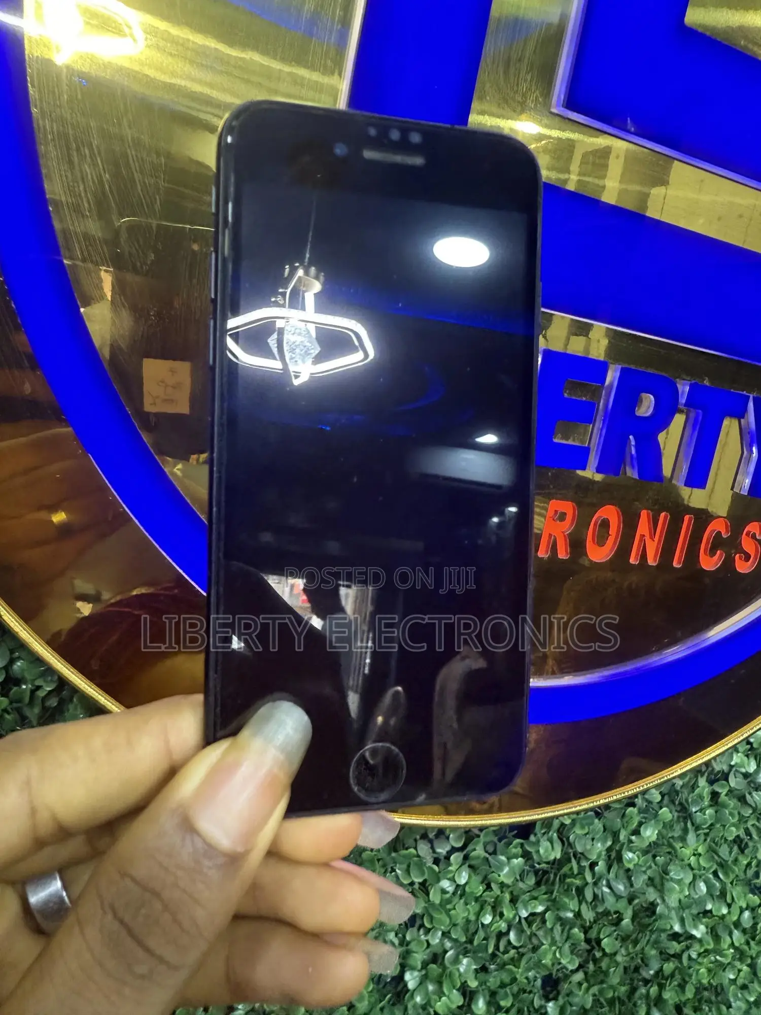 Apple iPhone 7 32 GB Black