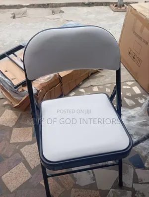 High Quality Imported Invent Foldable Chair