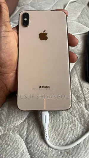 Apple iPhone XS Max 64 GB Gold