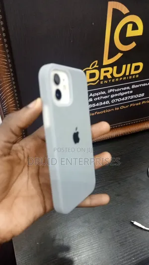 Apple iPhone 12 64 GB White