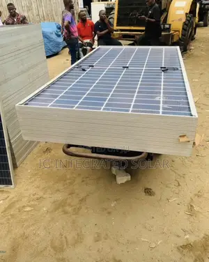 700w Monocrystalline Solar Panels