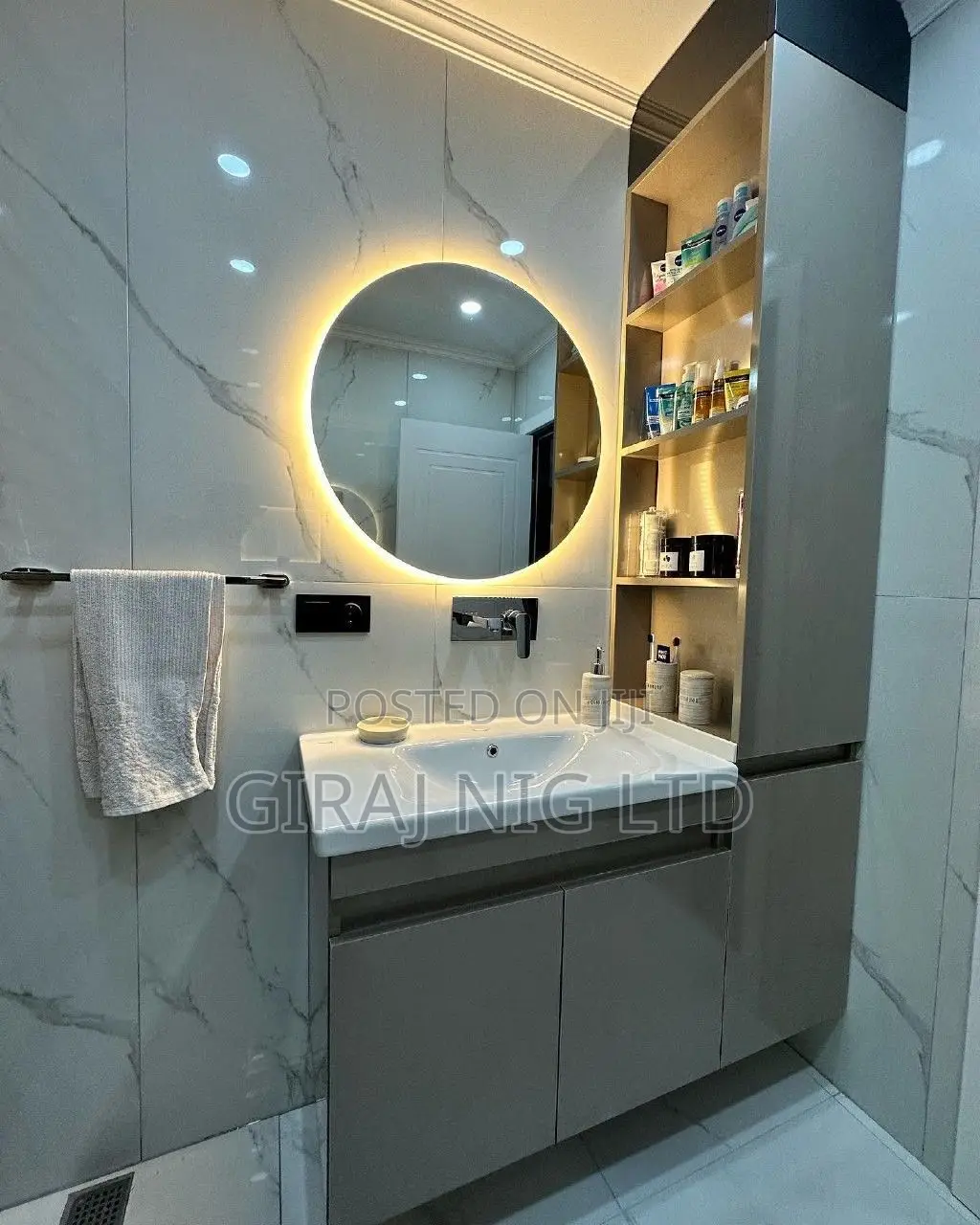 Reflect Your Style With Our Quality Mirrors!