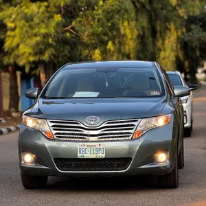 Toyota Venza 2010 Green