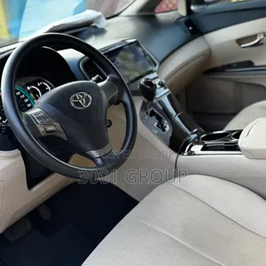 Toyota Venza 2010 Green