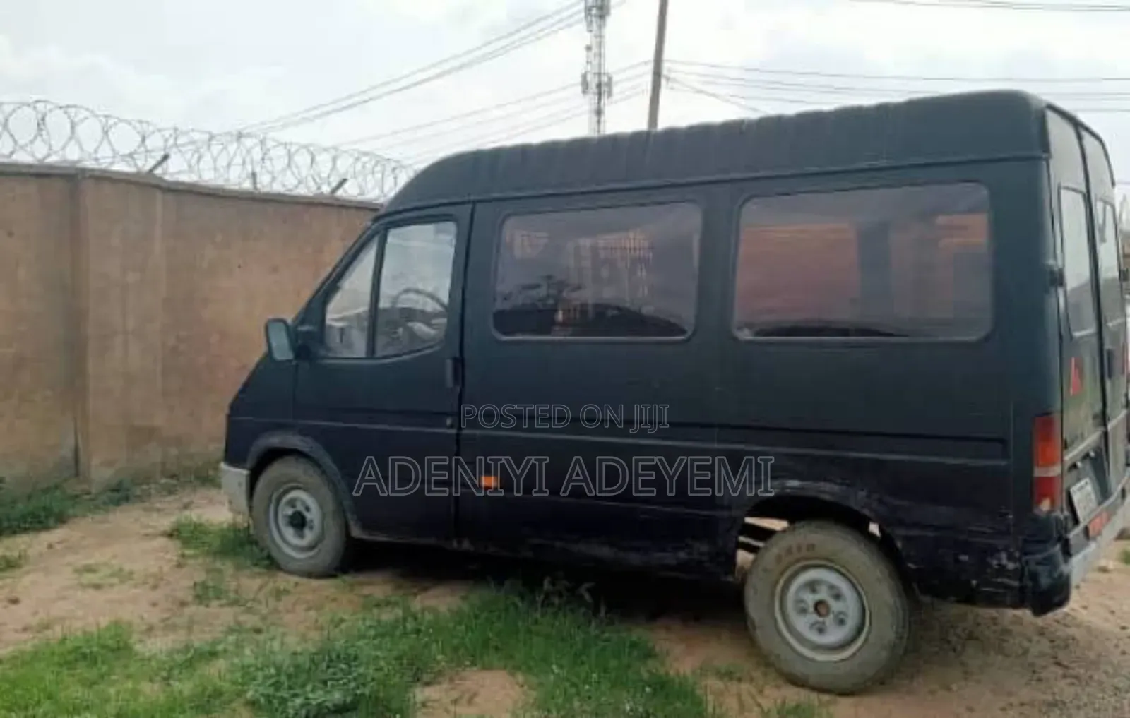 Ford Transit 1999 Black