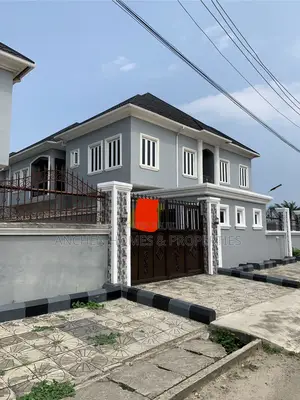 4bdrm Duplex in Lekki Scheme 2 for sale
