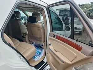 Mercedes-Benz M Class ML 350 4Matic 2010 Red