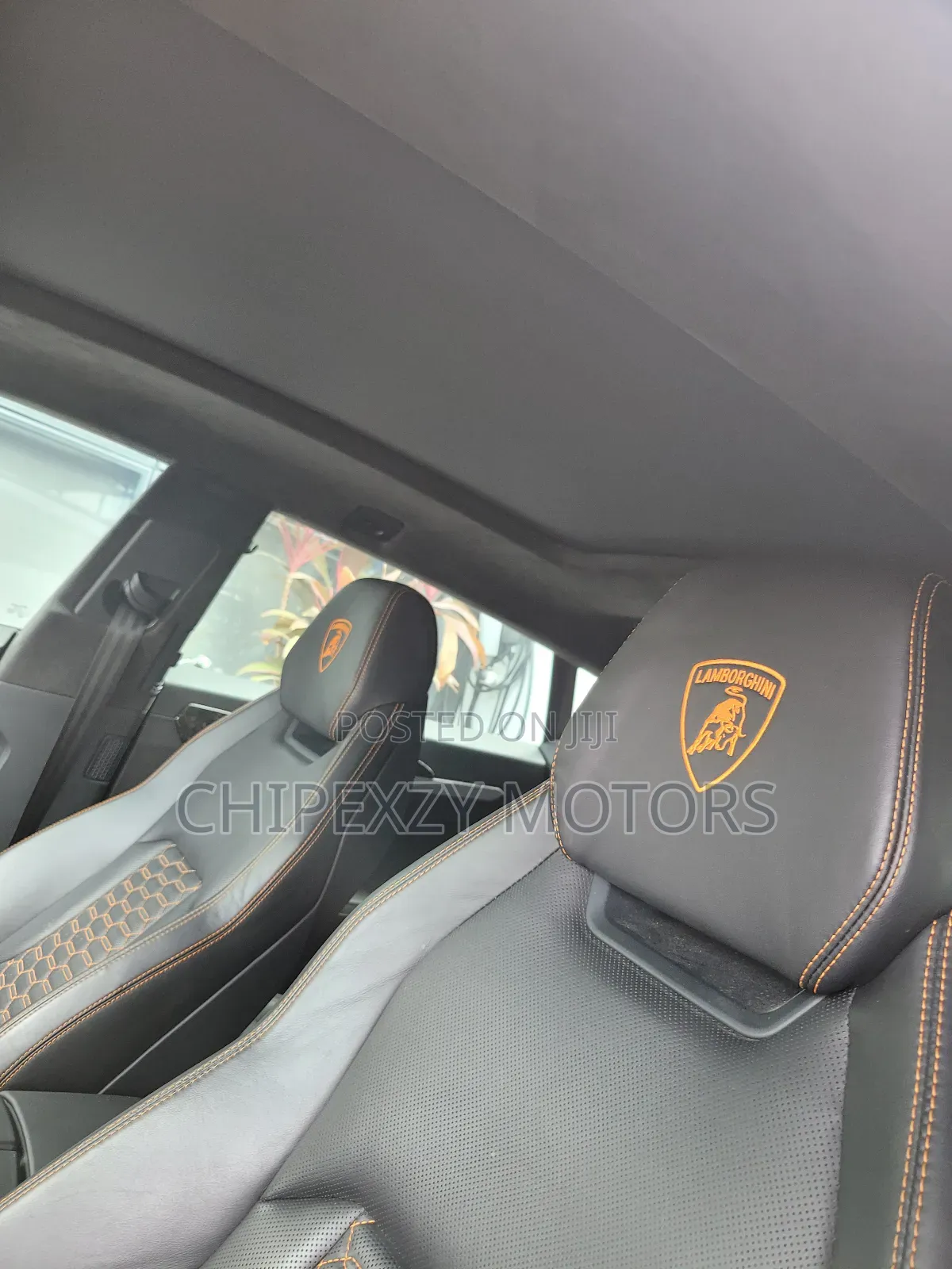 Lamborghini Urus Base 2019 Gray