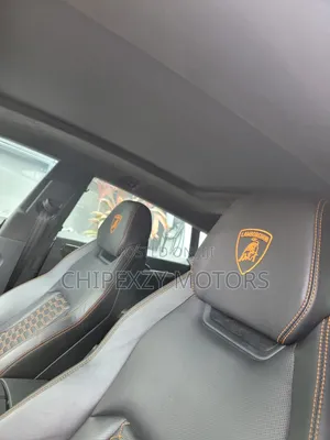 Lamborghini Urus Base 2019 Gray