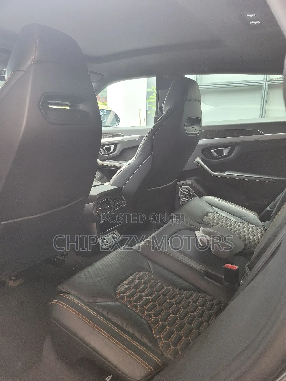 Lamborghini Urus Base 2019 Gray