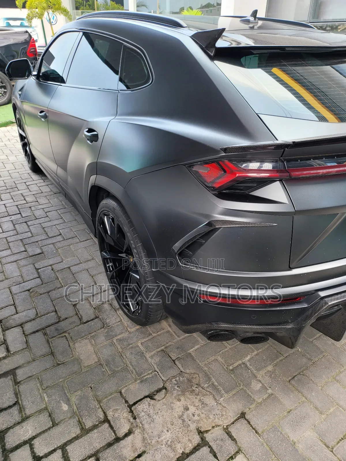 Lamborghini Urus Base 2019 Gray