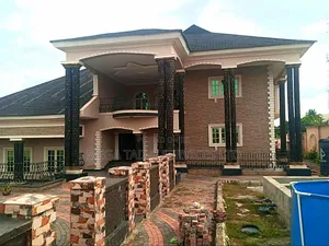 6bdrm Duplex in Mfm Estate, Ojodu for sale