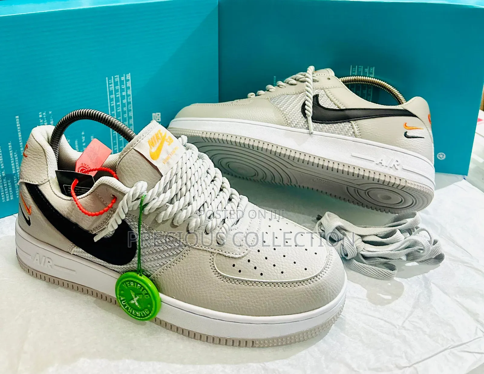 Unisex Nike Air Force Sneakers