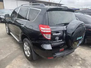 Toyota RAV4 2.5 4x4 2010 Black