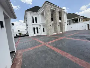4bdrm Duplex in Lokogoma for sale