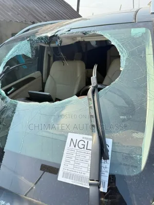 Gle43 Coupe 2017 Windscreen Glass Available