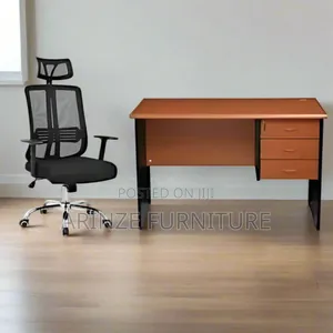 Set of Executive Chair and Table