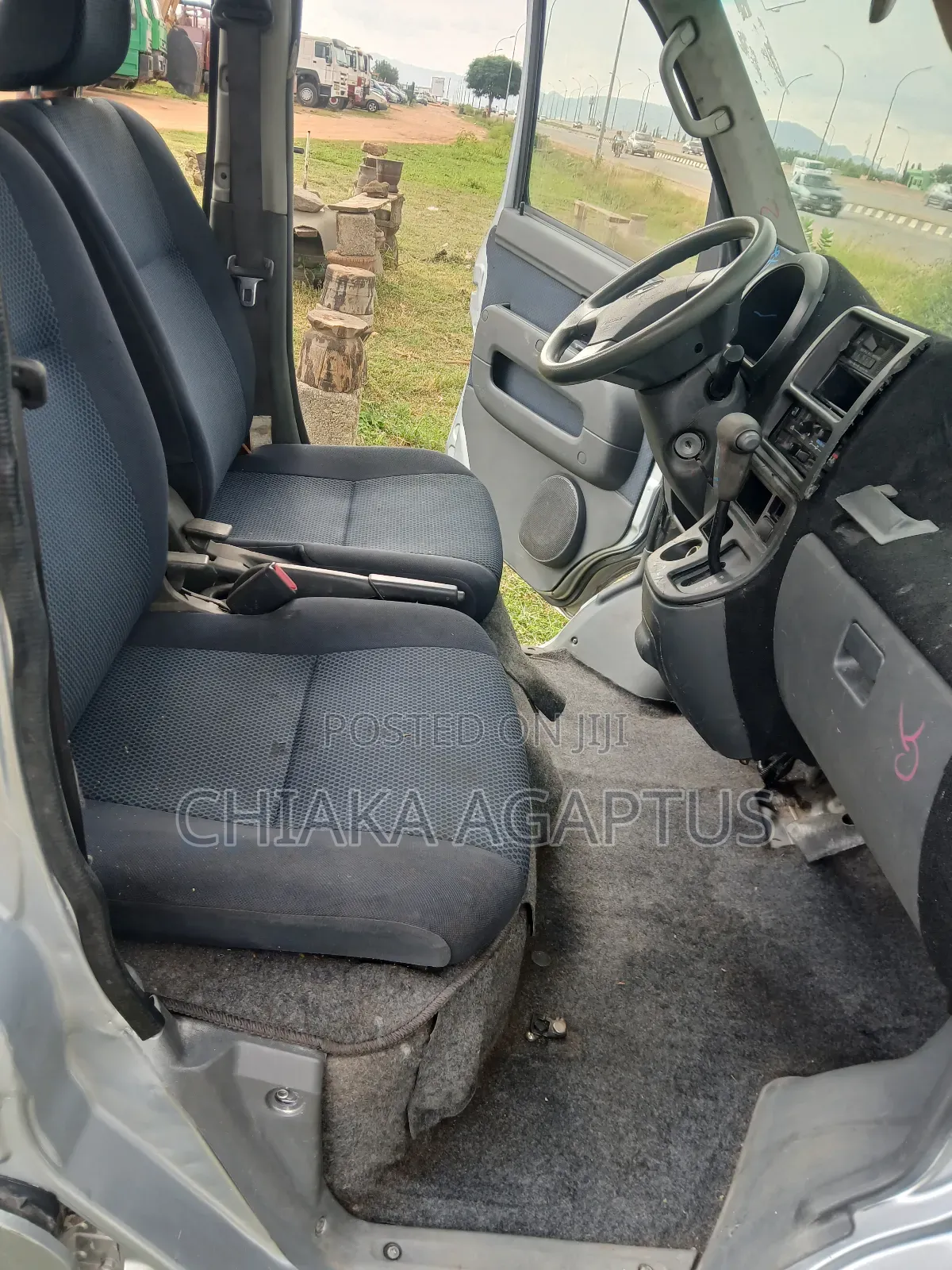 Daihatsu Hijet 2010 Silver