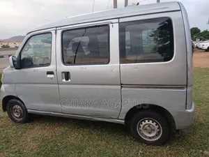 Daihatsu Hijet 2010 Silver