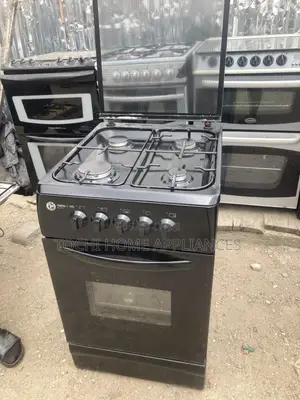 Black Four Burner Gas Cooker