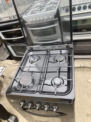 Black Four Burner Gas Cooker