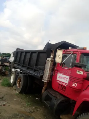Mack Truck Tipper