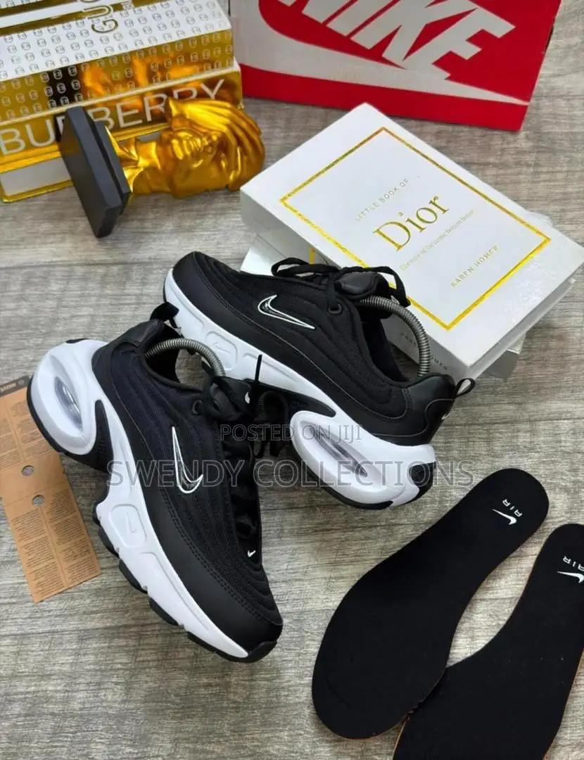 High Grade Nike Shoe